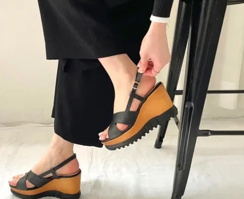 맘카페에서 난리난 소가죽 루나 키높이 샌들 합리적인 가격 추천 best8